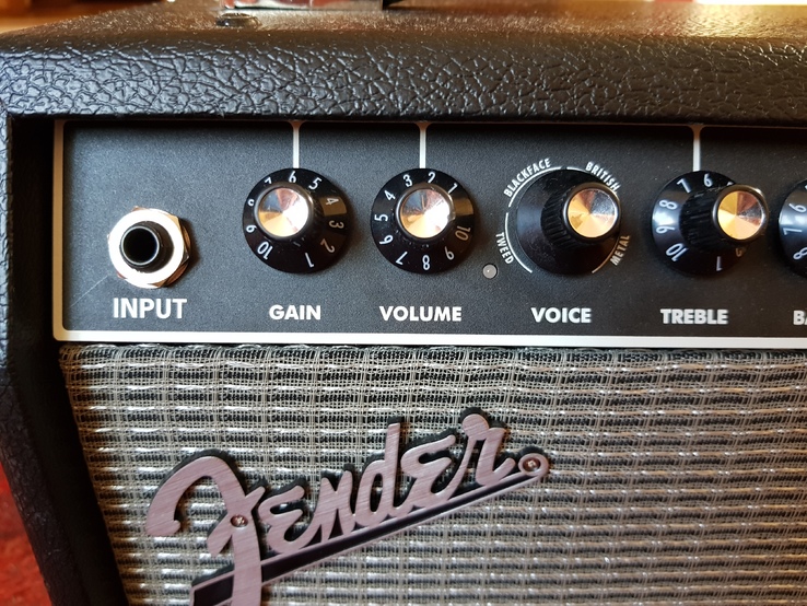 Комбо усилитель для электрогитары "Fender Champion 20", фото №7