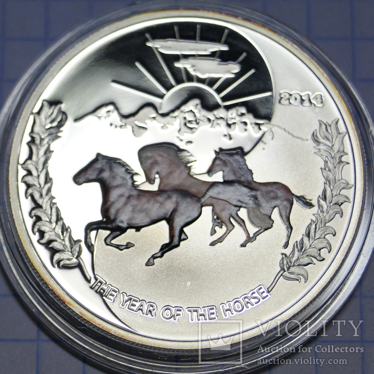 Монета"Тройка лошадей"Тираж 2000., фото №3