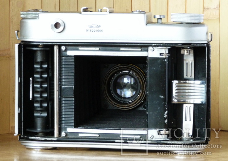 Фотоаппарат «Искра» 1960 г. выпуска, фото №10