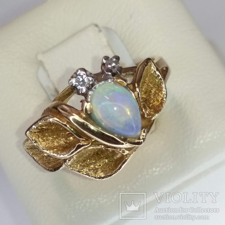 Винтажное золотое кольцо с натуральным опалом и бриллиантами, фото №9