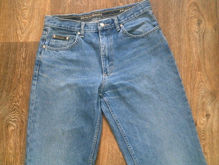 Hugo Boss - стильные джинсы, фото №2