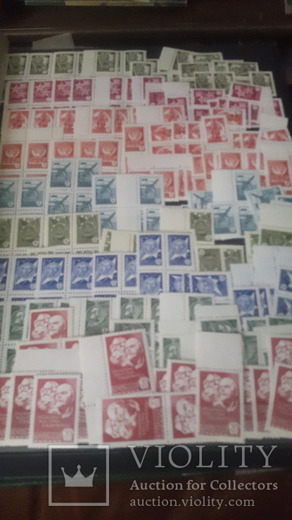 Кляссер с большим набором негашеных марок и блоков СССР, фото №2