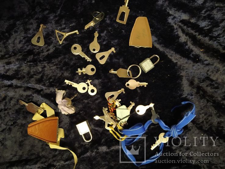 Ключи к чемоданам и шкатулкам времён ссср, фото №2