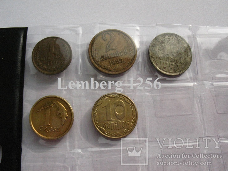 Листи для монет 10 штук. На 88 монет кожен. Ячейка 20 х 20 мм, фото №3