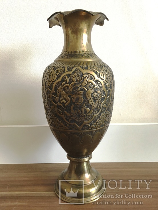Персидская медная ваза высокая Иран ручная чеканка