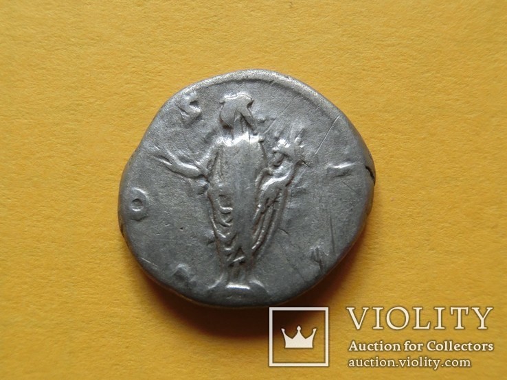 Марк Аврелий в ранге Цезаря, фото №4