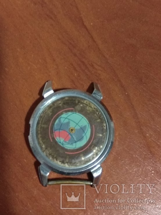 Часы Спутник