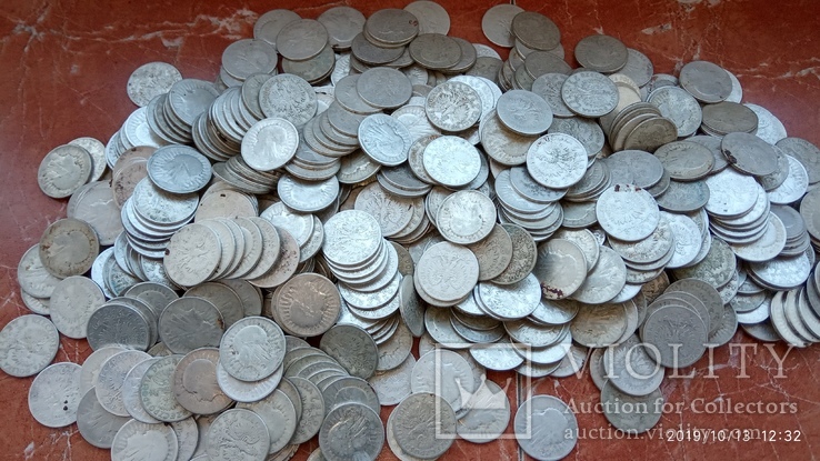 2 Кіло 475 грам. Срібла.(750проба) В монетах по 2 злотих 1932-1933-1934 роки. 563 штуки, фото №5