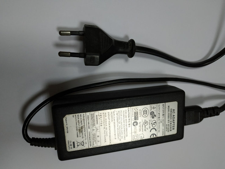 Зарядное устройство API1AD02 AD-6019 19V 3.16A, фото №3