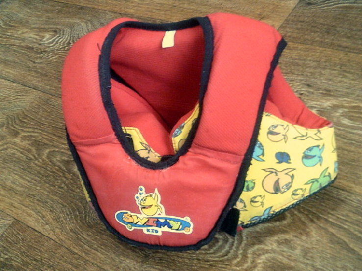 Munchkin travel booster стульчик рюкзак + жилет для купания, фото №4