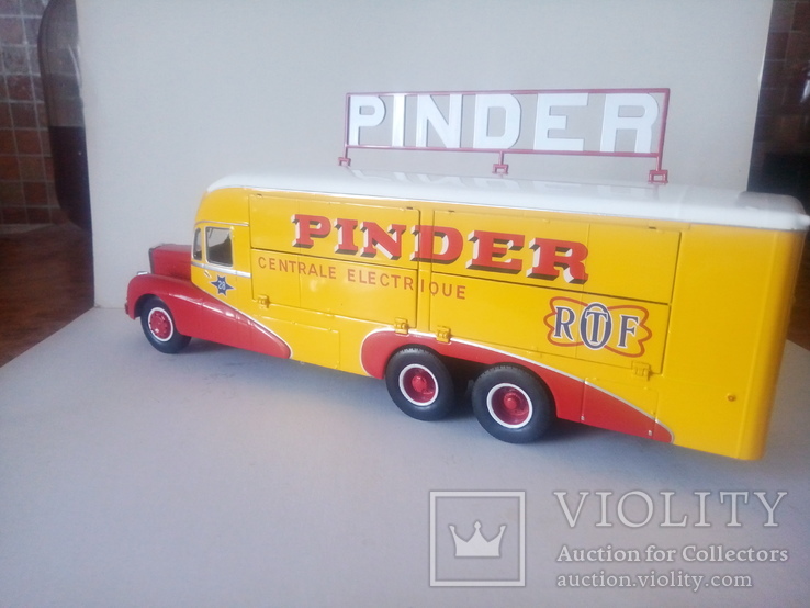 Bernard 28 Electrical Truck Pinder Circus (1951)  1:43, фото №10