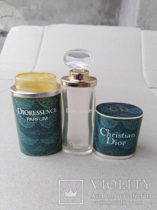 Флакон и коробка от духов Cristian Dior Dioressence