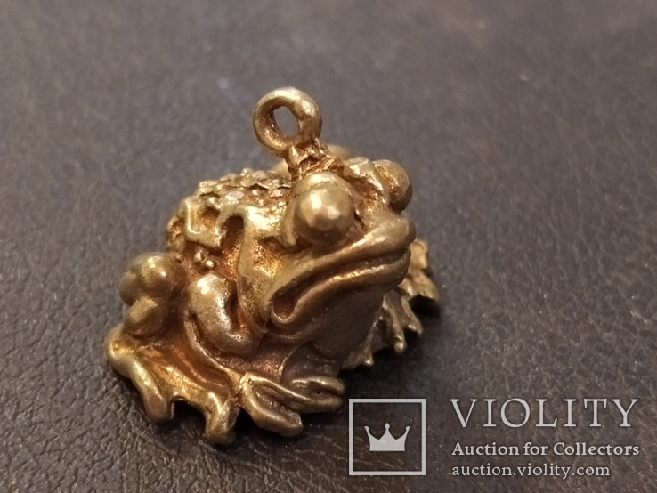 Лягушка денежная бронза брелок колекционная миниатюра