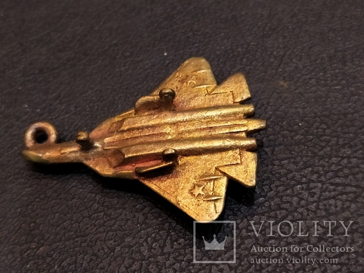 Самолет военный брелок коллекционная миниатюра бронза, фото №6