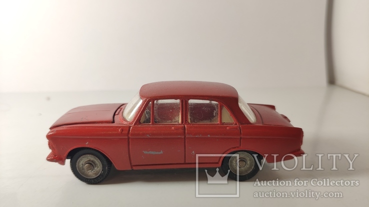 Москвич 408 цельнолитой DINKY toys самый первый выпуск 1968г.