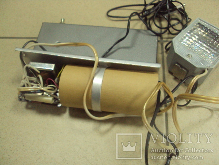 Электронная фотовспышка чайка в родном чехле и коробке, с паспортом, фото №9