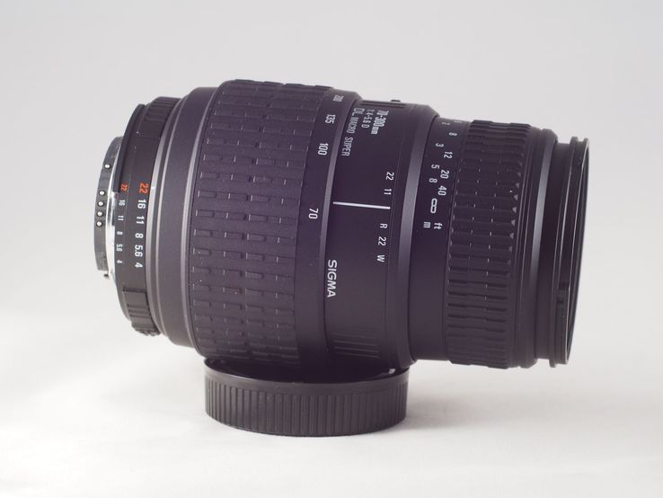 Sigma 70-300mm f4-5,6D DL Macro Super, фото №4