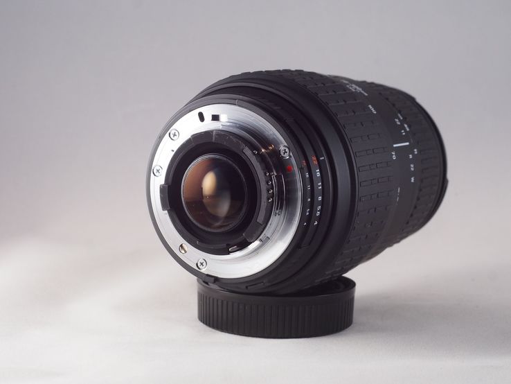 Sigma 70-300mm f4-5,6D DL Macro Super, фото №5