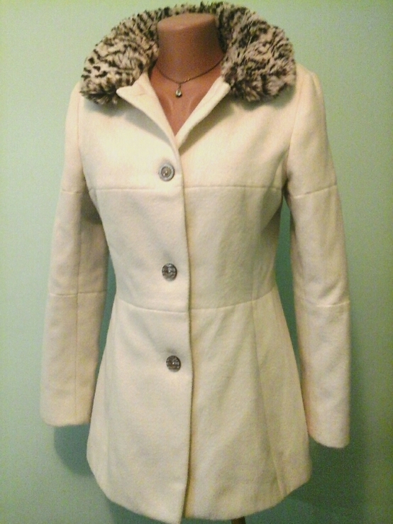 Белое пальто, р.М, искусственный мех, сост.нового, photo number 2