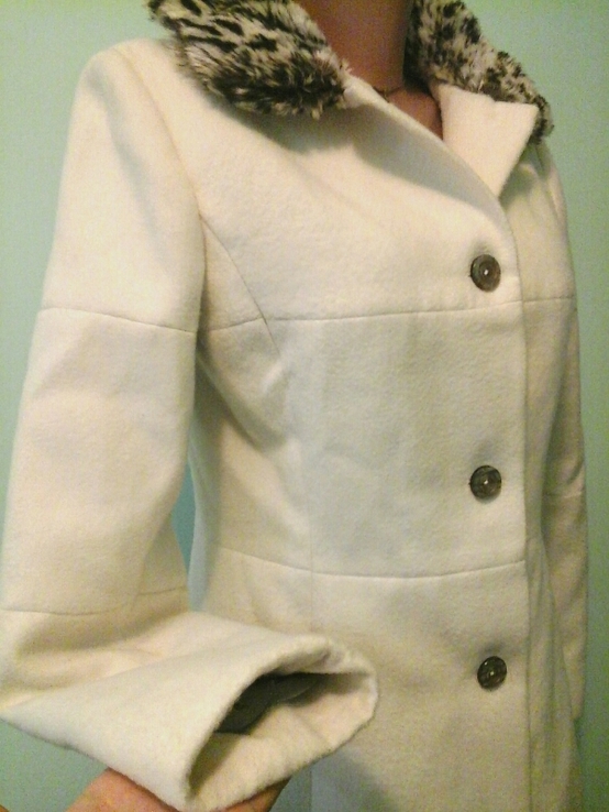 Белое пальто, р.М, искусственный мех, сост.нового, фото №5