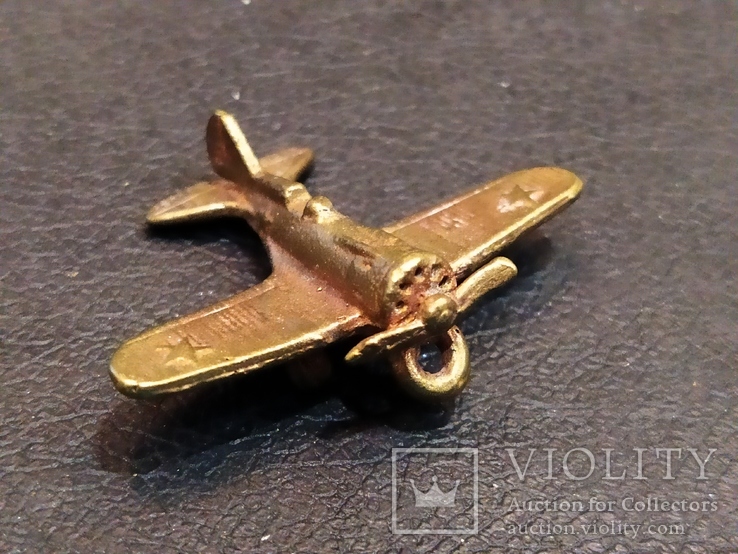 Самолет самолетик брелок коллекционная миниатюра бронза