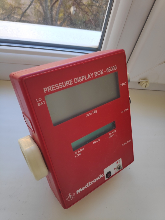 Medtronic pressure display box 66000, фото №2