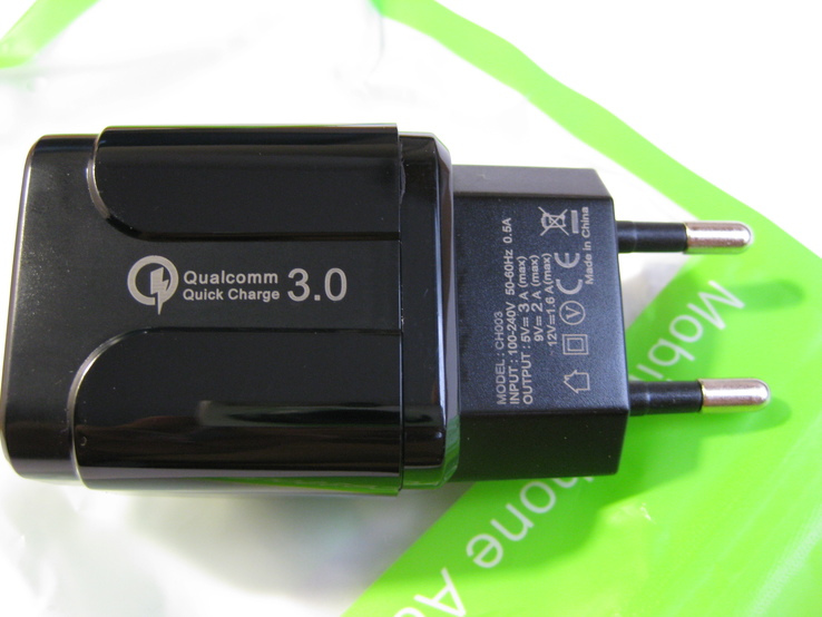Зарядное устройство Qualcomm Quick Charge 3.0, фото №2