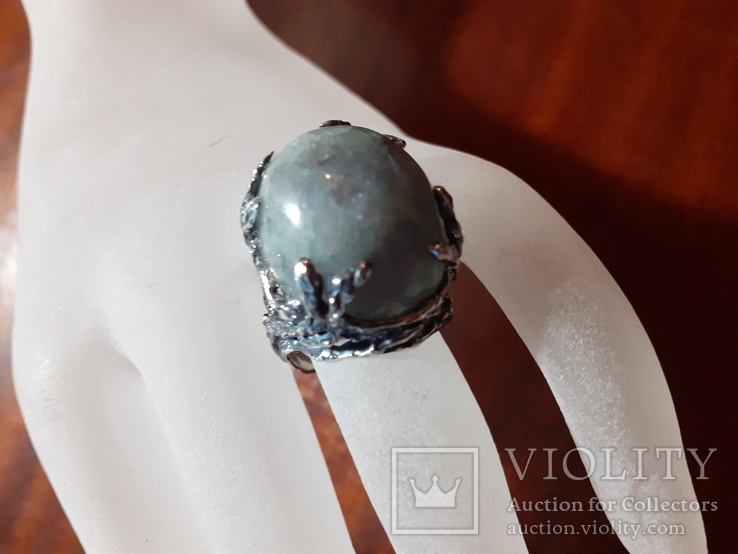 Серебряное черненое кольцо со сростком изумруда и александрита Урал, фото №7