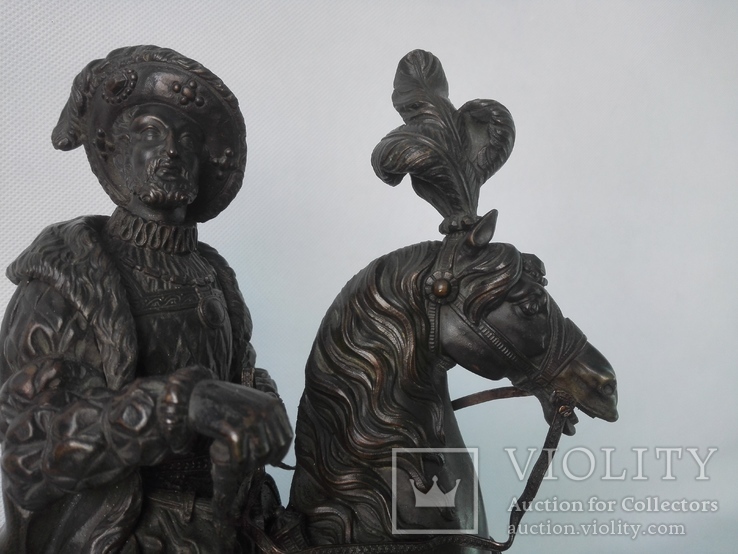 Бронзовая скульптура короля Франции Генриха IV, фото №10