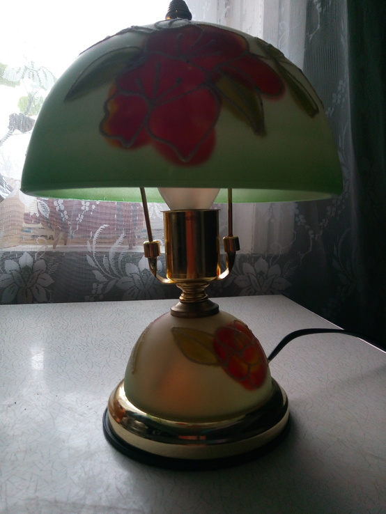 Настольная лампа с нижней подсветкой., фото №9
