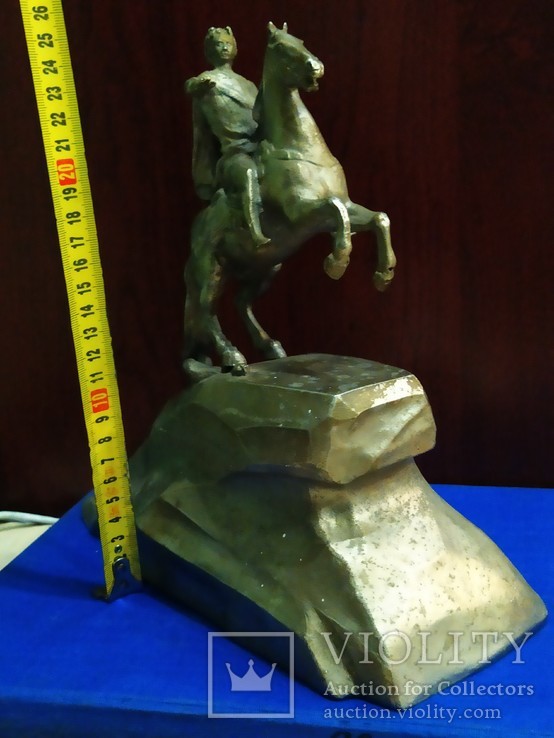 Петр Первый на коне скульптура, фото №9