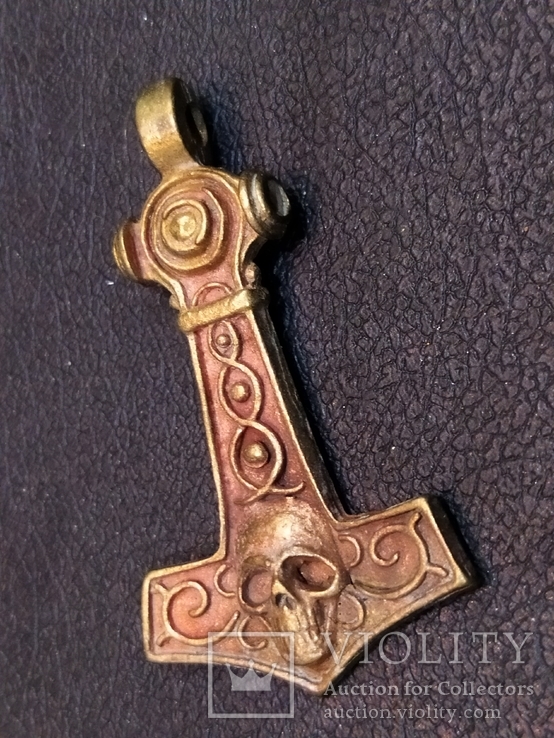Молот Тора Череп бронза коллекционна миниатюра брелок