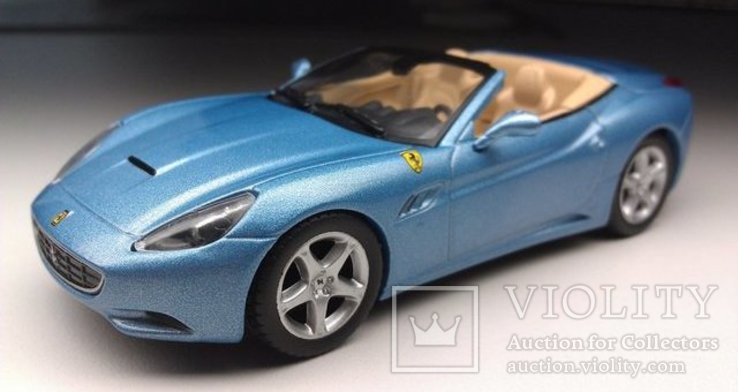 Коллекция Феррари №4 Ferrari California Cabrio (2009)