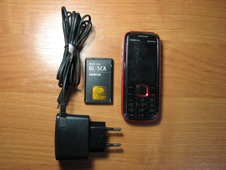 Телефон Nokia 5130 + зарядное