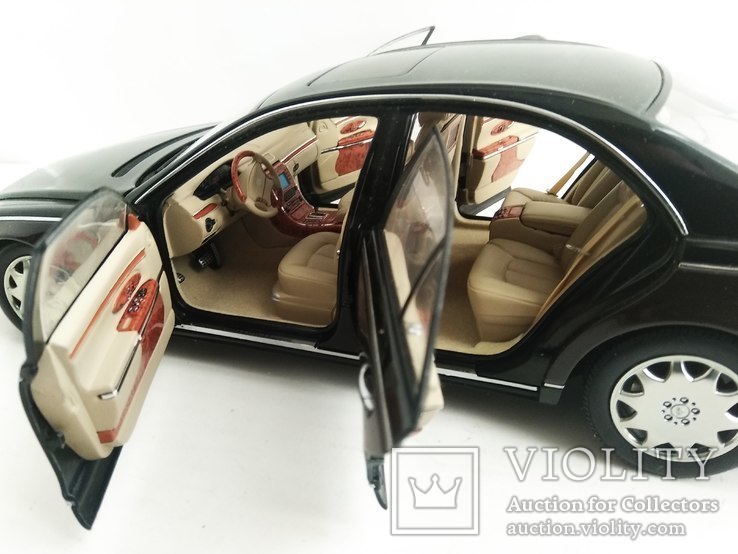 1:18  Avtoart Maybach 57, фото №7