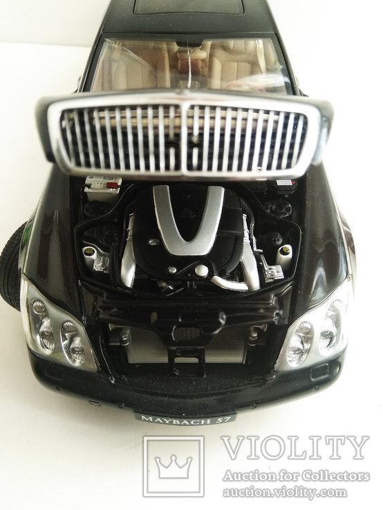 1:18  Avtoart Maybach 57, фото №8