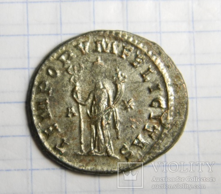 Император Тацит, реверс - TEMPORUM FELICITAS, остатки серебрения, фото №3