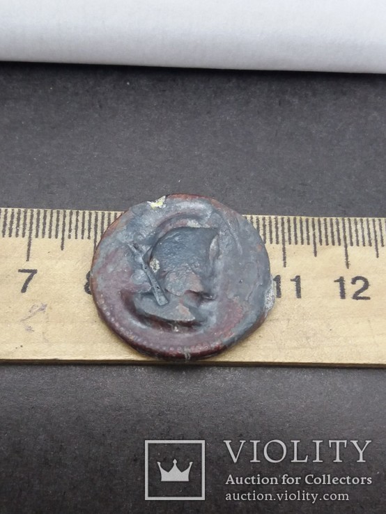 Большая античная монета или жетон, фото №11