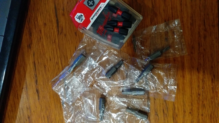 Набір біт Torx 15, Torx 25, PH2  10 шт.якіть