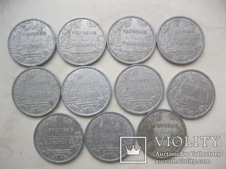 11 монет по 2 франка Полинезия, фото №2
