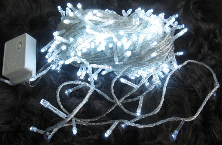 Новогодняя , Гирлянда холодно белого цвета свечения , 300 LED лампочек , 25 м., фото №9