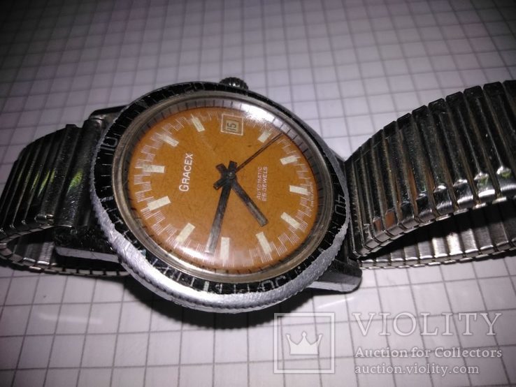 Швейцарские часы винтажные GRACEX с желтым механизмом. 25 камней.автомат