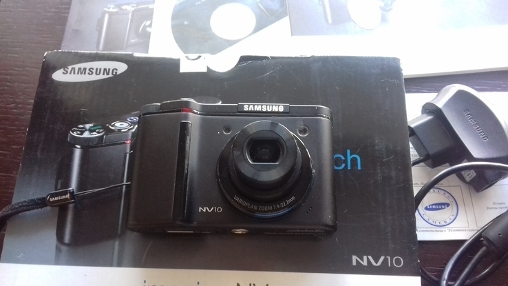 Фотоаппарат Samsung NV 10 + чехол + карта памяти, фото №8