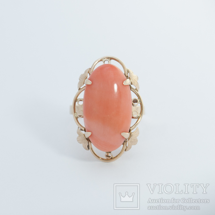 Золотое кольцо с натуральным розовым кораллом, фото №3