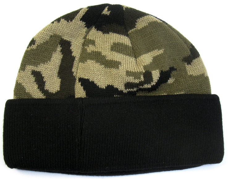 Зимняя вязанная шапочка , с черным подворотом , камуфляж ., фото №4