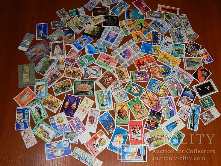Тематические марки разных стран мира 100 шт.