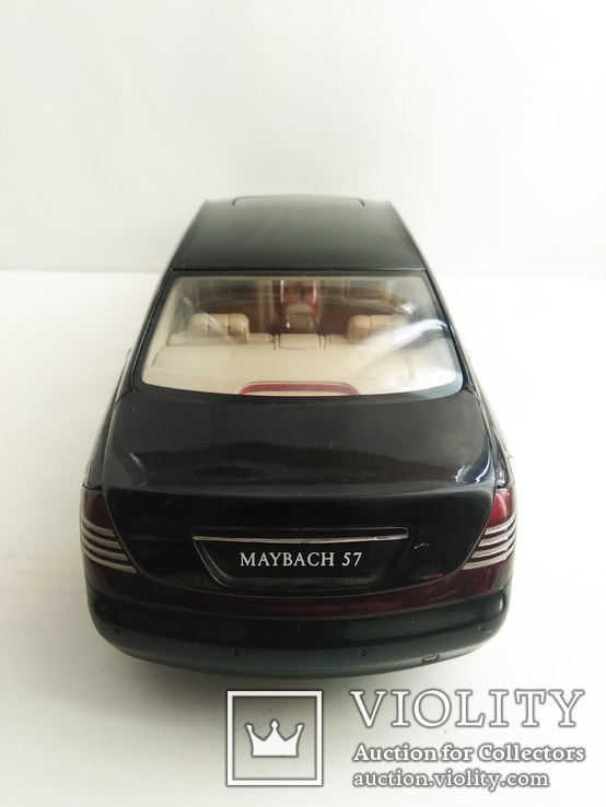 1:18  Avtoart Maybach 57, фото №6