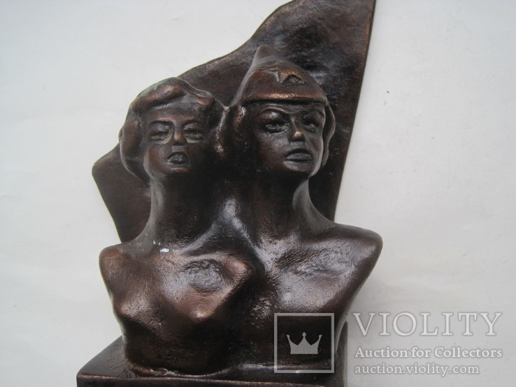 Скульптура Юность Комсомола