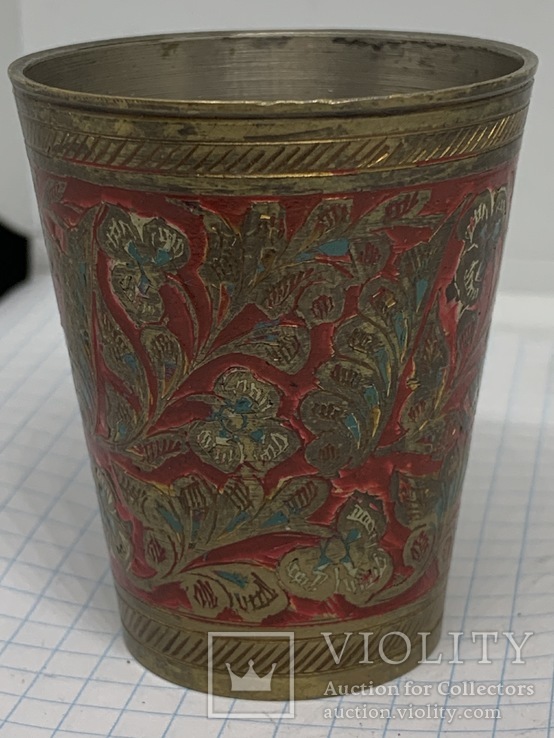 Старинный англо-индийский гравированный латунный стакан Эмали, фото №3