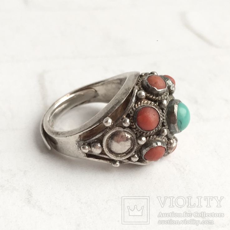 Старинное серебряное кольцо с кораллами и бирюзой, вес 9,41 грамм, фото №6